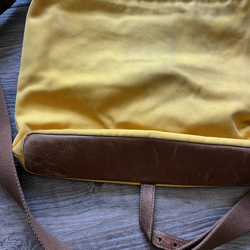 Coach Messenger Bag Stylish Mustard Yellow and Brown Men's Bag - Picture 8 of 8